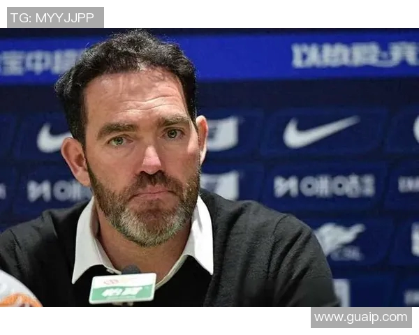 埃尔夫斯与赫根激战正酣比分揭晓引发球迷热议 埃尔夫斯与赫根激战正酣比分揭晓引发球迷热议