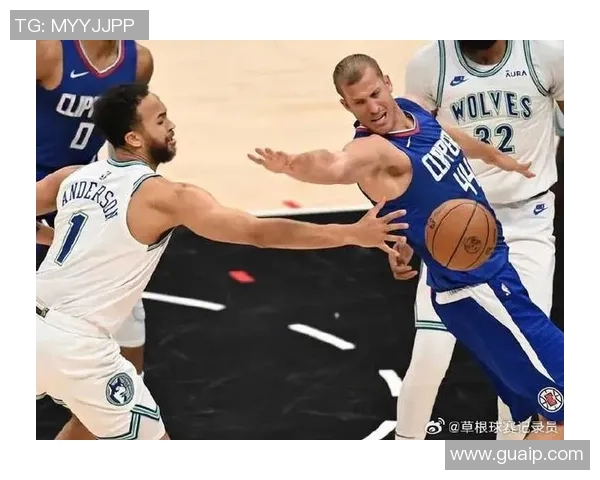 洛杉矶快船与森林狼激战正酣谁能在NBA赛场上笑到最后