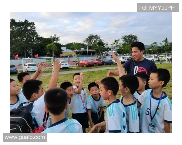 景园小学足球比赛精彩直播回放全程回顾与精彩瞬间重温